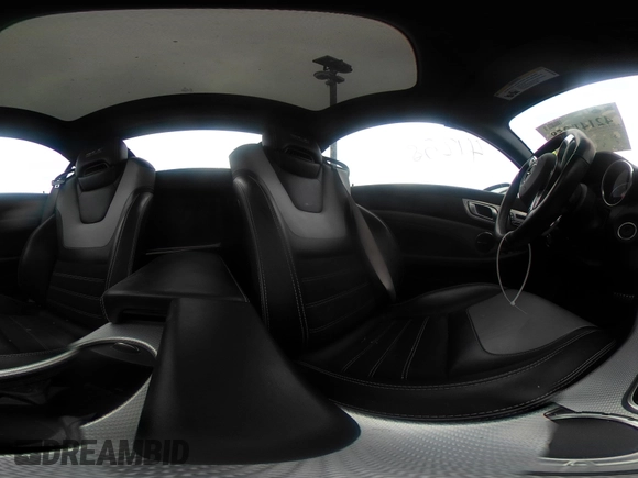 2020 Mercedes-Benz SLC 300 с VIN W1KPK3JA2LF172930, выставлен на аукционе IAAI как лот 42141258 с пробегом 13 081 миль миль и . История ставок и продаж доступна на DreamBid. Изображение 19.