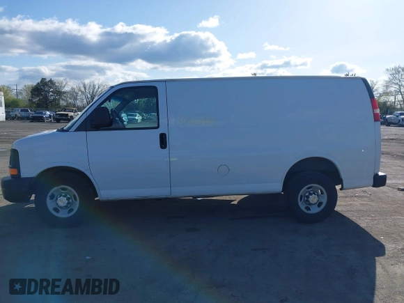 2014 Chevrolet Express Cargo Van with VIN 1GCWGFCA8E1133376, listed as a IAAI auction lot 41964949 with 344,831 mi miles. Bid and sale history available at carsss.com. Image 14.