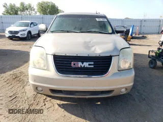 2007 GMC Yukon XL SLT with VIN 1GKFK16367J204211, listed as a Copart auction lot 69815684 with 270,515 mi miles and Salvage Title. Bid and sale history available at carsss.com. Image 5.