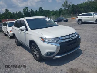 2018 Mitsubishi Outlander SE with VIN JA4AD3A39JZ035517, listed as a IAAI auction lot 42546205 with 129,103 mi miles and . Bid and sale history available at DreamBid. Image 1.