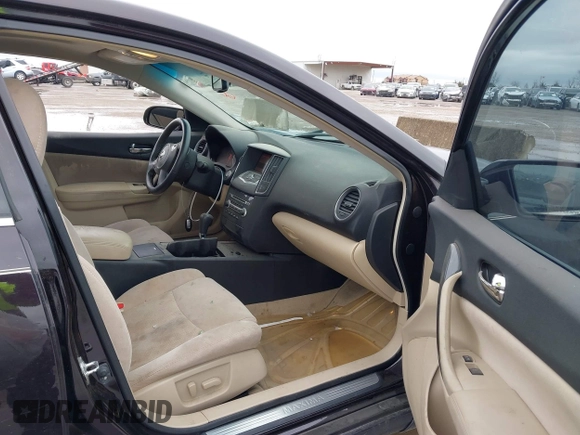 2013 Nissan Maxima SV with VIN 1N4AA5AP1DC843418, listed as a IAAI auction lot 41513744 with 105,881 mi miles and . Bid and sale history available at DreamBid. Image 5.