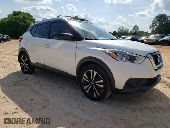 2018 Nissan Kicks SV with VIN 3N1CP5CU3JL511892, listed as a Copart auction lot 57260555 with 71,305 mi miles and Salvage title. Bid and sale history available at DreamBid. Image 4.