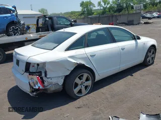 2008 Audi A6 z VIN WAUDH74F88N080841, wystawiony jako IAAI lot #42423463 z przebiegiem 34 594 mil mil oraz . Historia ofert i sprzedaży dostępna na DreamBid. Obrazek 4.