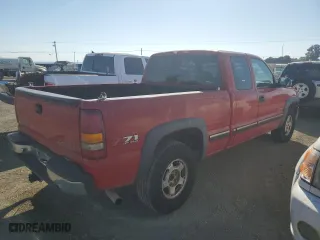 2001 Chevrolet Silverado 1500 LT with VIN 2GCEK19T211291657, listed as a Copart auction lot 72739714 with 362,556 mi miles and Salvage Title. Bid and sale history available at carsss.com. Image 3.