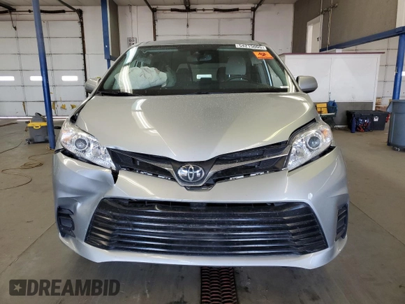 2019 Toyota Sienna LE Auto Access Seat with VIN 5TDKZ3DC6KS012190, listed as a Copart auction lot 54215005 with 70,332 mi miles and Salvage title. Bid and sale history available at DreamBid. Image 5.