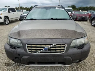 2004 Volvo V70 XC70 with VIN YV1SZ59H341127307, listed as a Copart auction lot 74380104 with 0 mi miles and Salvage Title. Bid and sale history available at carsss.com. Image 5.