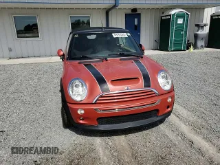 2006 MINI Convertible S with VIN WMWRH33576TF89127, listed as a Copart auction lot 49763365 with 150,446 mi miles and Salvage title. Bid and sale history available at DreamBid. Image 11.