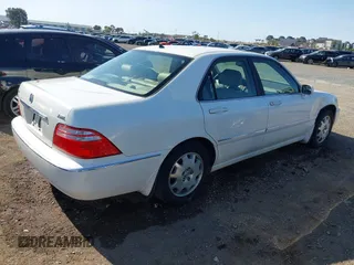2003 Acura RL w/Navigation System with VIN JH4KA96693C000456, listed as a IAAI auction lot 41993013 with 190,892 mi miles. Bid and sale history available at carsss.com. Image 4.