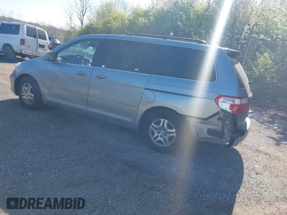 2007 Honda Odyssey EX-L with VIN 5FNRL38787B019019, listed as a IAAI auction lot 41974224 with 170,706 mi miles. Bid and sale history available at carsss.com. Image 3.