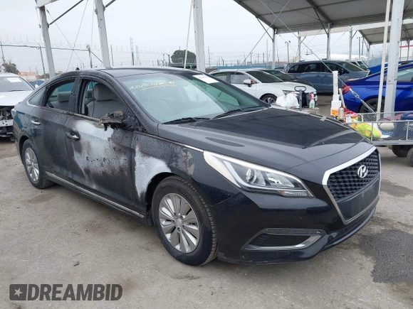 2016 Hyundai Sonata Hybrid SE with VIN KMHE24L13GA027768, listed as a IAAI auction lot 42043333 with 46,322 mi miles. Bid and sale history available at carsss.com. Image 1.
