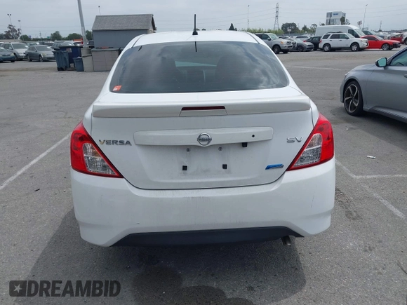 2015 Nissan Versa SV with VIN 3N1CN7AP7FL812770, listed as a IAAI auction lot 42047127 with 112,151 mi miles. Bid and sale history available at carsss.com. Image 16.