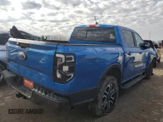 2024 Ford Ranger LARIAT with VIN 1FTER4KP0RLE53608, listed as a Copart auction lot 44106475 with 1,169 mi miles and Salvage Title. Bid and sale history available at carsss.com. Image 3.