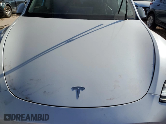 2022 Tesla Model Y Performance with VIN 7SAYGDEF7NF337571, listed as a Copart auction lot 45050805 with Not Provided miles and Salvage Title. Bid and sale history available at DreamBid. Image 12.