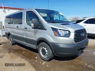 2019 Ford Transit XL with VIN 1FMZK1ZM8KKA06967, listed as a IAAI auction lot 41805833 with 32,225 mi miles. Bid and sale history available at carsss.com. Image 1.