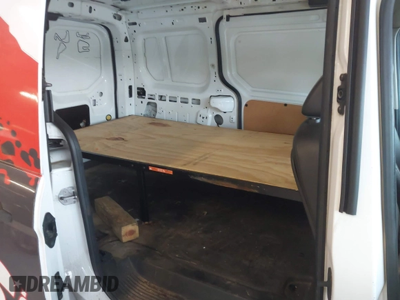 2016 Ford Transit Connect XL с VIN NM0LS7E77G1257843, выставлен на аукционе IAAI как лот 42361931 с пробегом 267 900 миль миль и . История ставок и продаж доступна на DreamBid. Изображение 8.