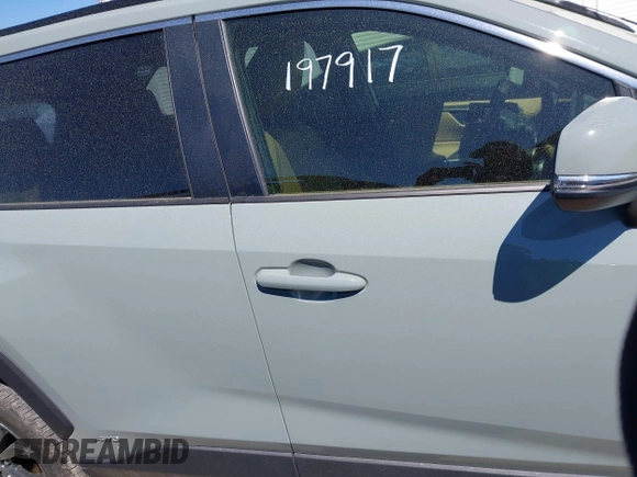 2023 Toyota RAV4 Hybrid XLE Premium z VIN JTMB6RFV8PD116502, wystawiony jako IAAI lot #41888174 z przebiegiem 19 253 mil mil oraz . Historia ofert i sprzedaży dostępna na DreamBid. Obrazek 13.