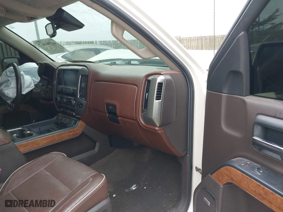 2015 Chevrolet Silverado 1500 High Country with VIN 3GCUKTEC7FG167296, listed as a IAAI auction lot 41706967 with 157,053 mi miles. Bid and sale history available at carsss.com. Image 5.