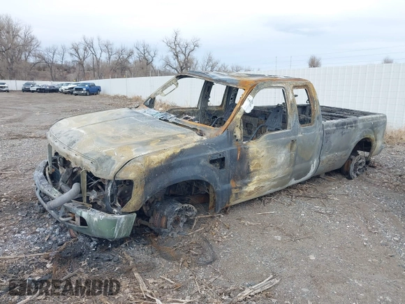 2008 Ford Super Duty F-250 SRW XL with VIN 1FTSX21R38EB11752, listed as a IAAI auction lot 41756350 with 1 mi miles. Bid and sale history available at carsss.com. Image 2.