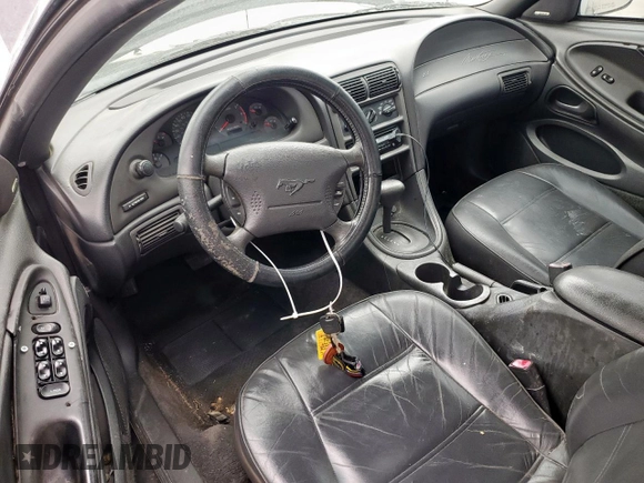2000 Ford Mustang with VIN 1FAFP444XYF251973, listed as a Copart auction lot 58192815 with 114,531 mi miles and Salvage title. Bid and sale history available at DreamBid. Image 8.