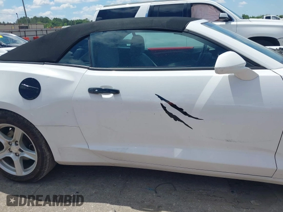 2020 Chevrolet Camaro 1LT with VIN 1G1FB3DX5L0128681, listed as a IAAI auction lot 42239437 with Not provided miles and . Bid and sale history available at DreamBid. Image 12.