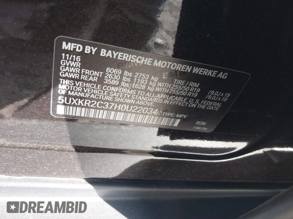 2017 BMW X5 sDrive35i with VIN 5UXKR2C37H0U22034, listed as a IAAI auction lot 41754166 with 139,317 mi miles. Bid and sale history available at carsss.com. Image 9.