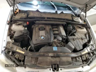 2010 BMW 3 Series 328i с VIN WBAUT9C58AA191325, выставлен на аукционе Copart как лот 79622714 с пробегом 109 411 миль миль и Списание • Salvage title. История ставок и продаж доступна на DreamBid. Изображение 11.