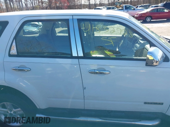 2008 Ford Escape XLS with VIN 1FMCU02Z88KA96033, listed as a IAAI auction lot 41832728 with 272,932 mi miles and . Bid and sale history available at DreamBid. Image 13.