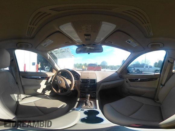 2008 Mercedes-Benz C 300 Sport z VIN WDDGF54X38F138356, wystawiony jako IAAI lot #41991750 z przebiegiem 128 673 mil mil oraz . Historia ofert i sprzedaży dostępna na DreamBid. Obrazek 18.