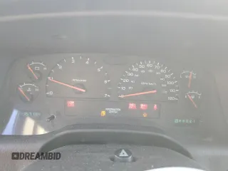 2002 Dodge Durango SLT z VIN 1B4HS48N32F220413, wystawiony jako Copart lot #41641555 z przebiegiem 157 194 mil mil oraz Szkoda całkowita • Salvage title. Historia ofert i sprzedaży dostępna na DreamBid. Obrazek 9.