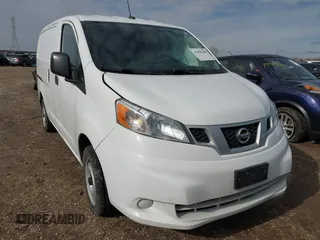 2020 Nissan NV200 Compact Cargo SV with VIN 3N6CM0KN8LK693243, listed as a IAAI auction lot 41498288 with 44,259 mi miles. Bid and sale history available at carsss.com. Image 1.