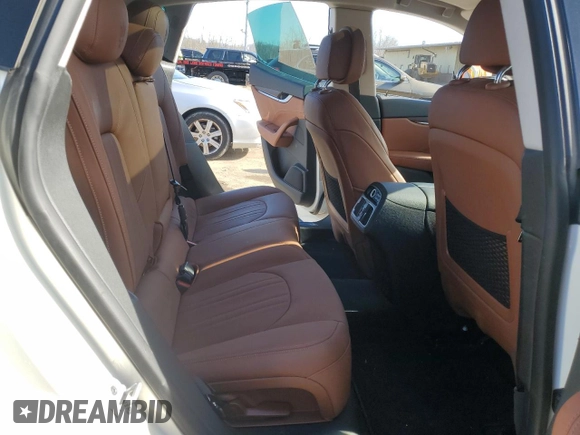 2022 Maserati Levante GT with VIN ZN661XUA3NX389376, listed as a Copart auction lot 41491404 with 21,494 mi miles. Bid and sale history available at carsss.com. Image 11.