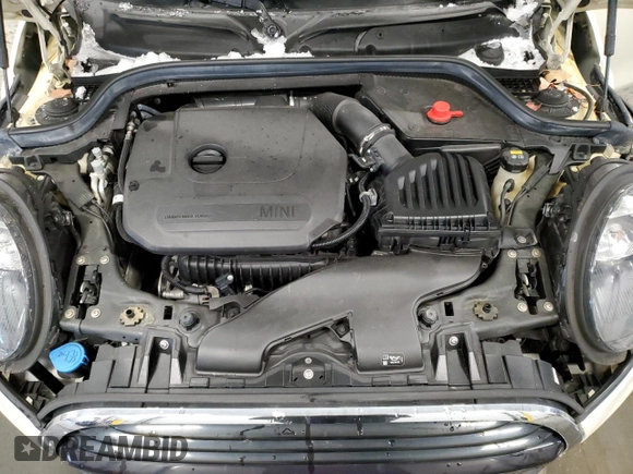 2021 MINI Hardtop Cooper with VIN WMWXR3C07M2N73695, listed as a Copart auction lot 44340355 with 42,942 mi miles and Clean title. Bid and sale history available at DreamBid. Image 11.