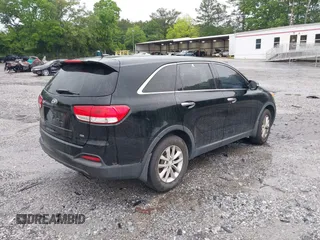 2016 Kia Sorento LX with VIN 5XYPG4A36GG037259, listed as a IAAI auction lot 42250259 with 178,148 mi miles and . Bid and sale history available at DreamBid. Image 4.