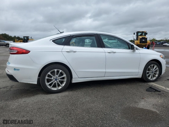 2020 Ford Fusion Plug-In Hybrid Titanium with VIN 3FA6P0SU1LR158525, listed as a Copart auction lot 53678044 with 78,333 mi miles. Bid and sale history available at carsss.com. Image 3.