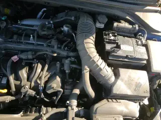 2018 Hyundai Elantra Sport с VIN KMHD04LBXJU677620, выставлен на аукционе Copart как лот 82594355 с пробегом 113 484 миль миль и Чистый • Clean title. История ставок и продаж доступна на DreamBid. Изображение 13.