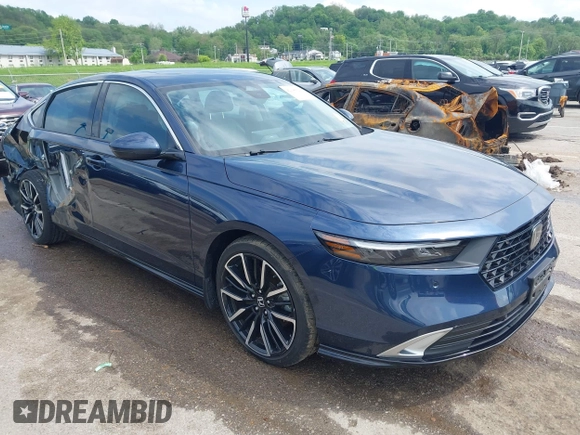 2023 Honda Accord Touring with VIN 1HGCY2F82PA029648, listed as a IAAI auction lot 42145629 with 22,289 mi miles and . Bid and sale history available at DreamBid. Image 1.