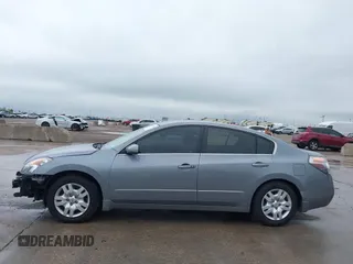 2009 Nissan Altima 2.5 S with VIN 1N4AL21E99N406317, listed as a IAAI auction lot 41941380 with 108,467 mi miles. Bid and sale history available at carsss.com. Image 15.
