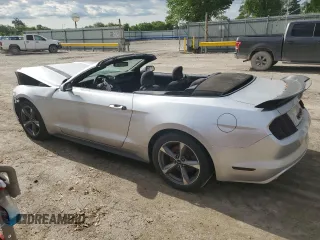 2015 Ford Mustang V6 z VIN 1FATP8EM5F5415089, wystawiony jako Copart lot #55514595 z przebiegiem 118 572 mil mil oraz Szkoda całkowita • Salvage title. Historia ofert i sprzedaży dostępna na DreamBid. Obrazek 2.