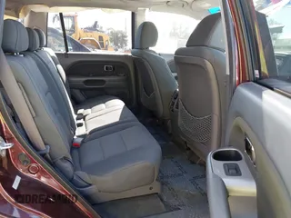 2008 Honda Pilot VP with VIN 5FNYF28238B008772, listed as a IAAI auction lot 42014263 with 110,239 mi miles and . Bid and sale history available at DreamBid. Image 8.