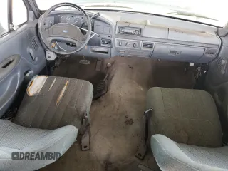 1992 Ford Bronco XL с VIN 1FMEU15N2NLB01501, выставлен на аукционе Copart как лот 50150135 с пробегом Не указан миль и Чистый • Clean title. История ставок и продаж доступна на DreamBid. Изображение 8.