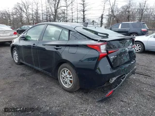 2022 Toyota Prius L Eco with VIN JTDKAMFUXN3174204, listed as a IAAI auction lot 41747089 with 79,531 mi miles. Bid and sale history available at carsss.com. Image 3.