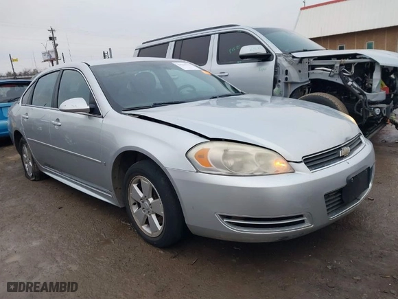 2009 Chevrolet Impala 3.5L LT with VIN 2G1WT57N691176884, listed as a IAAI auction lot 41516638 with NaN miles. Bid and sale history available at carsss.com. Image 13.