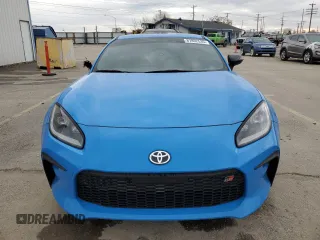 2023 Toyota GR86 Premium with VIN JF1ZNBF12P8757388, listed as a Copart auction lot 87892535 with 30,615 mi miles and Salvage Title. Bid and sale history available at carsss.com. Image 5.