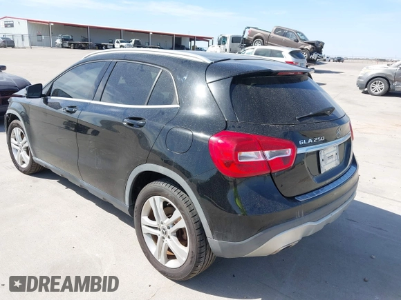 2018 Mercedes-Benz GLA 250 z VIN WDCTG4EB2JJ392706, wystawiony jako IAAI lot #41841122 z przebiegiem 134 197 mil mil oraz . Historia ofert i sprzedaży dostępna na DreamBid. Obrazek 3.
