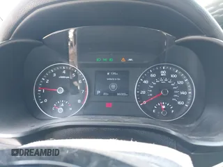 2021 Kia Forte GT-Line z VIN 3KPF34AD9ME264373, wystawiony jako IAAI lot #42460813 z przebiegiem 86 009 mil mil oraz . Historia ofert i sprzedaży dostępna na DreamBid. Obrazek 7.