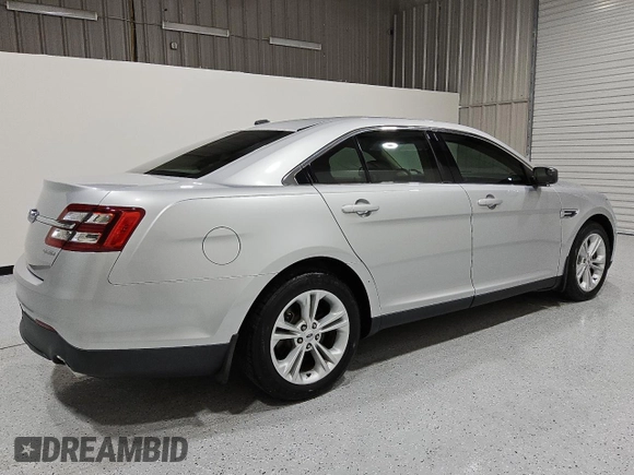 2017 Ford Taurus SE with VIN 1FAHP2D88HG118204, listed as a Copart auction lot 55104105 with 99,444 mi miles and Clean Title. Bid and sale history available at DreamBid. Image 3.