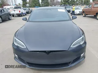 2016 Tesla Model S 90D с VIN 5YJSA1E40GF172502, выставлен на аукционе IAAI как лот 41841406 с пробегом 83 660 миль миль и . История ставок и продаж доступна на DreamBid. Изображение 6.