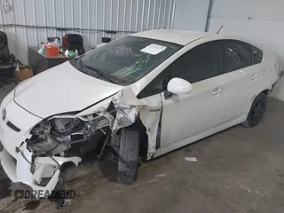 2011 Toyota Prius I with VIN JTDKN3DU1B0270303, listed as a IAAI auction lot 41367473 with 1 mi miles. Bid and sale history available at carsss.com. Image 2.