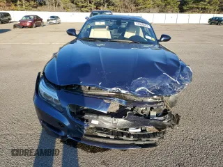2014 BMW Z4 sDrive35i with VIN WBALM7C57EE386196, listed as a Copart auction lot 61398974 with 60,204 mi miles and Non Repairable. Bid and sale history available at carsss.com. Image 5.