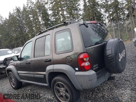 2005 Jeep Liberty Sport with VIN 1J4GL48K45W581892, listed as a IAAI auction lot 41908767 with 168,151 mi miles. Bid and sale history available at carsss.com. Image 15.
